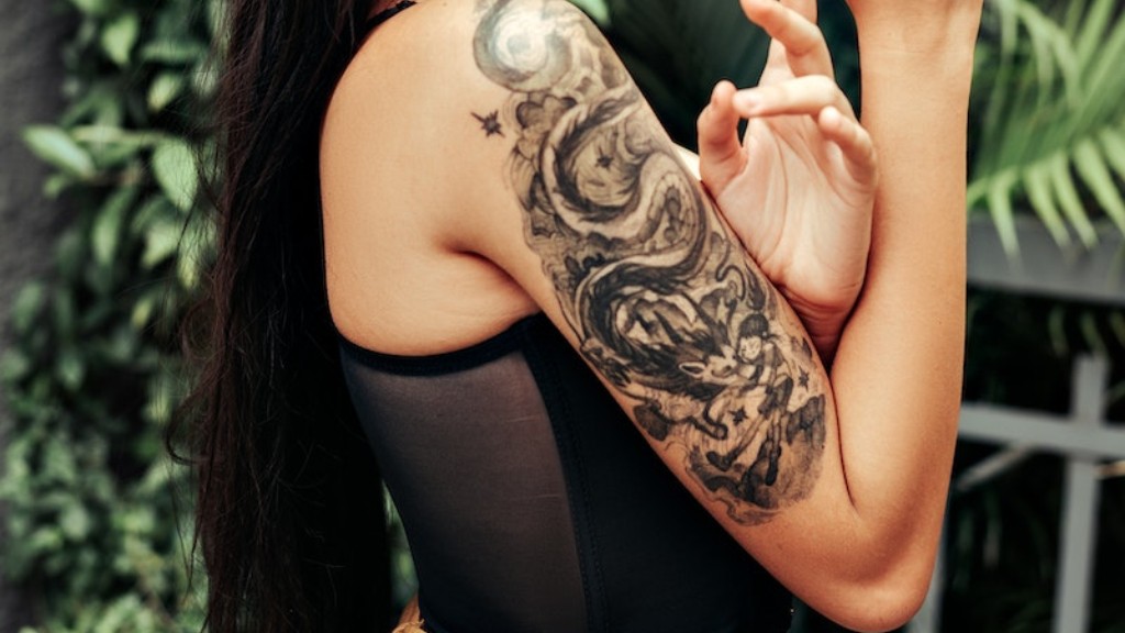 Nakatakip ba Talaga si Kristen Bell sa Mga Tattoo